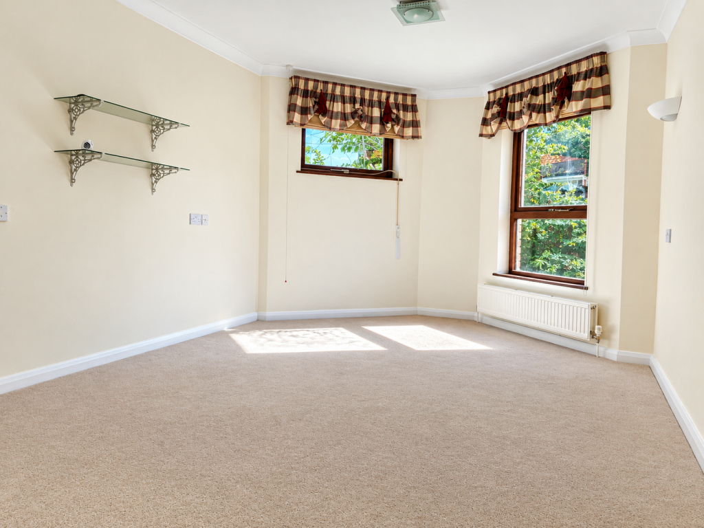 Heathside, Finchley Road, Golders Green, NW11 photo 2