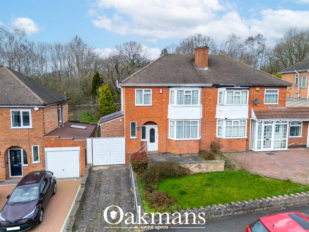 3-bed semi-detached on Senneleys Park Road, Birmingham, B31, £210,000