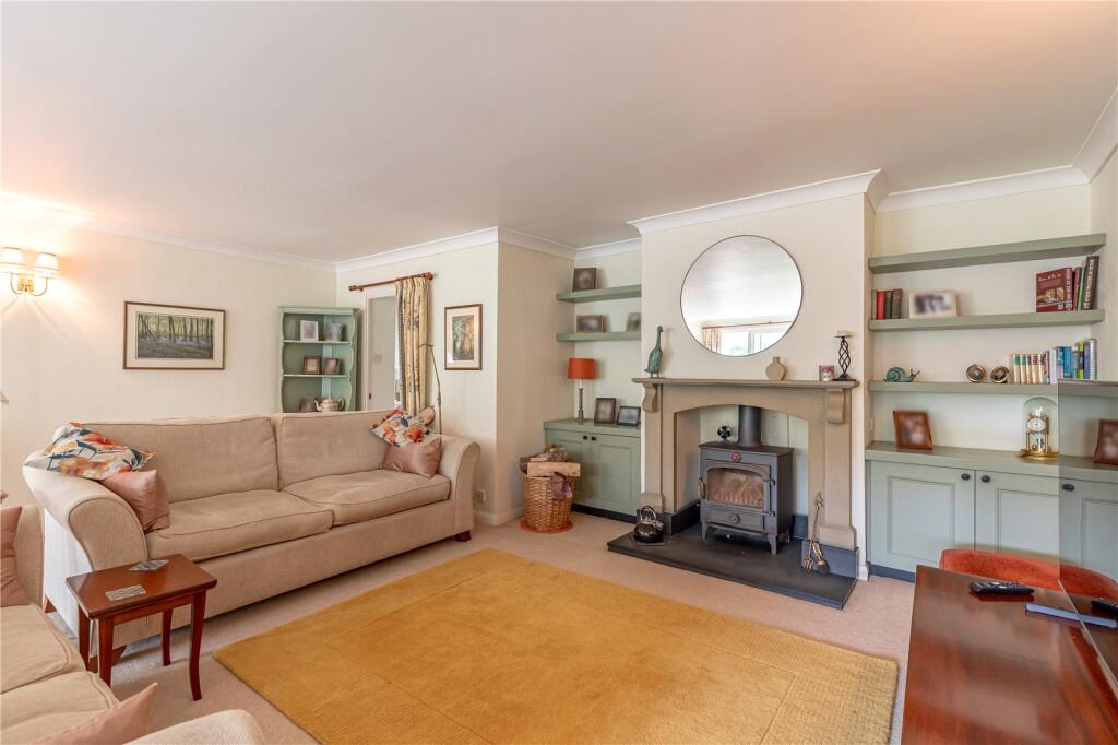 House in Reading - More