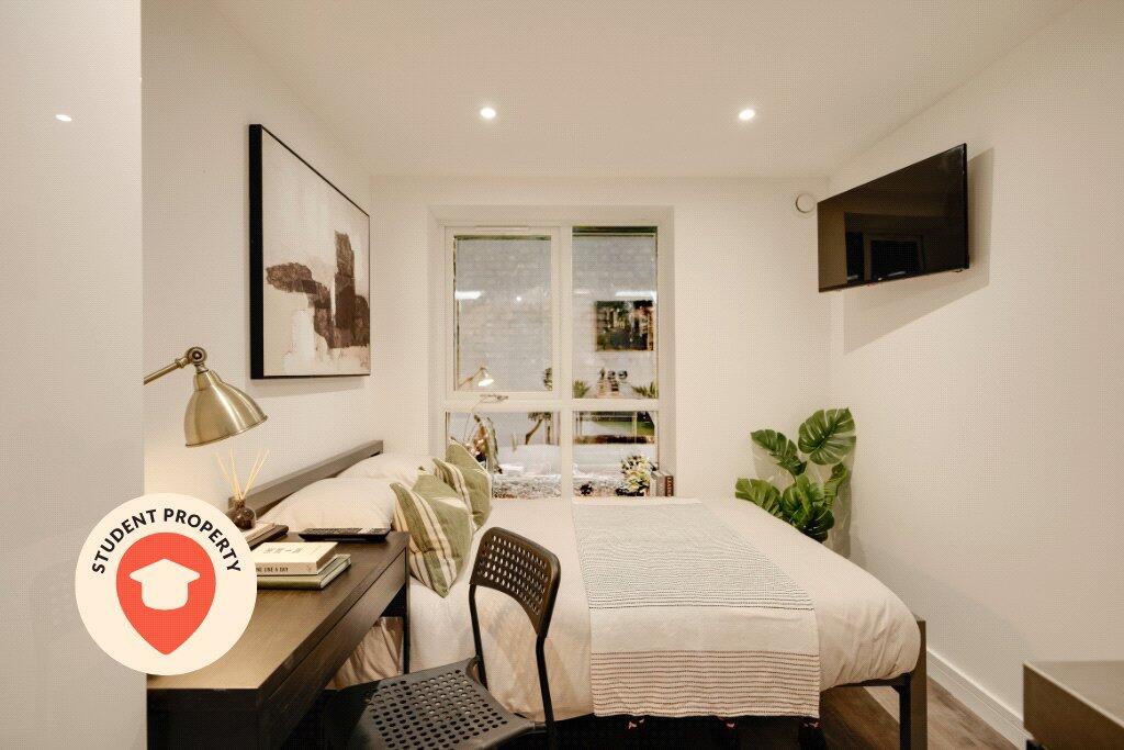 Main image of property: Gloucester Road North, Filton, Bristol, Gloucestershire, BS34