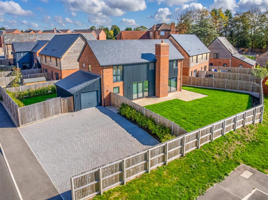 4-bed detached on Holmer House Close, Holmer, Hereford, £600,000