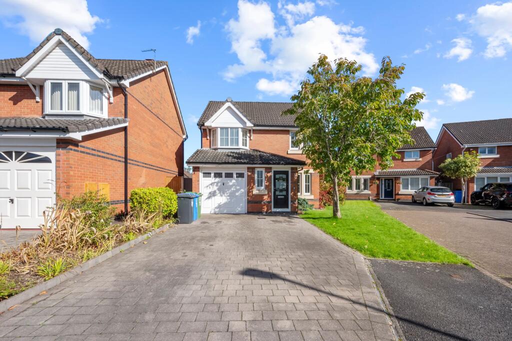 House in Culcheth, Twiss Green - View 5