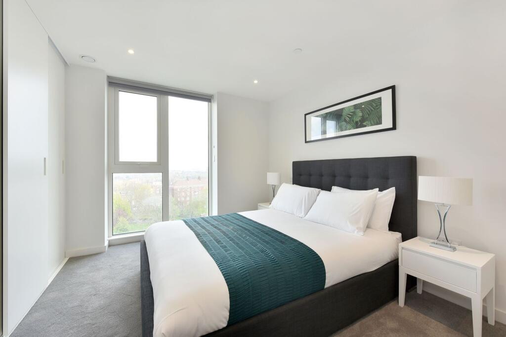Apartment in London - View 6