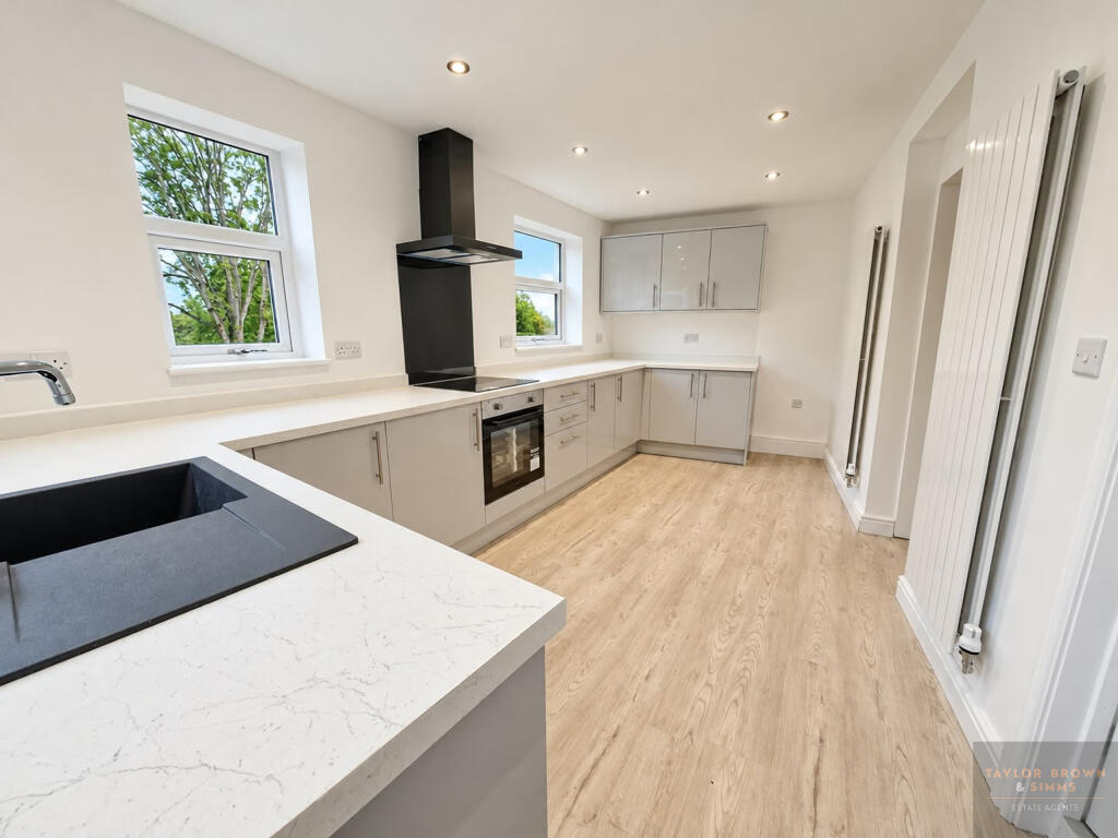 House in Derby - View 5
