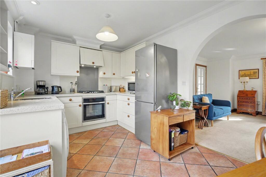 Devlin Drive, Poringland, Norwich, Norfolk, NR14 photo 3