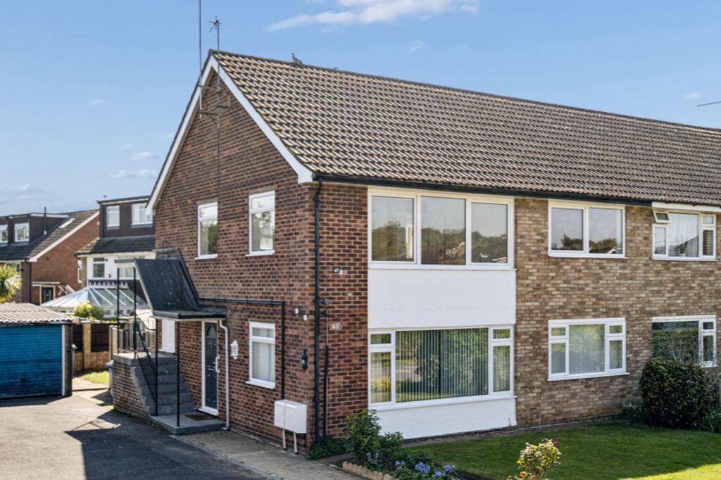 Main image of property: Cookham - Broom Hill