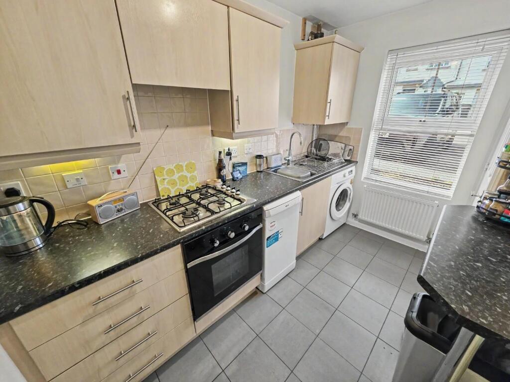 House in Rugby, New Bilton - View 4