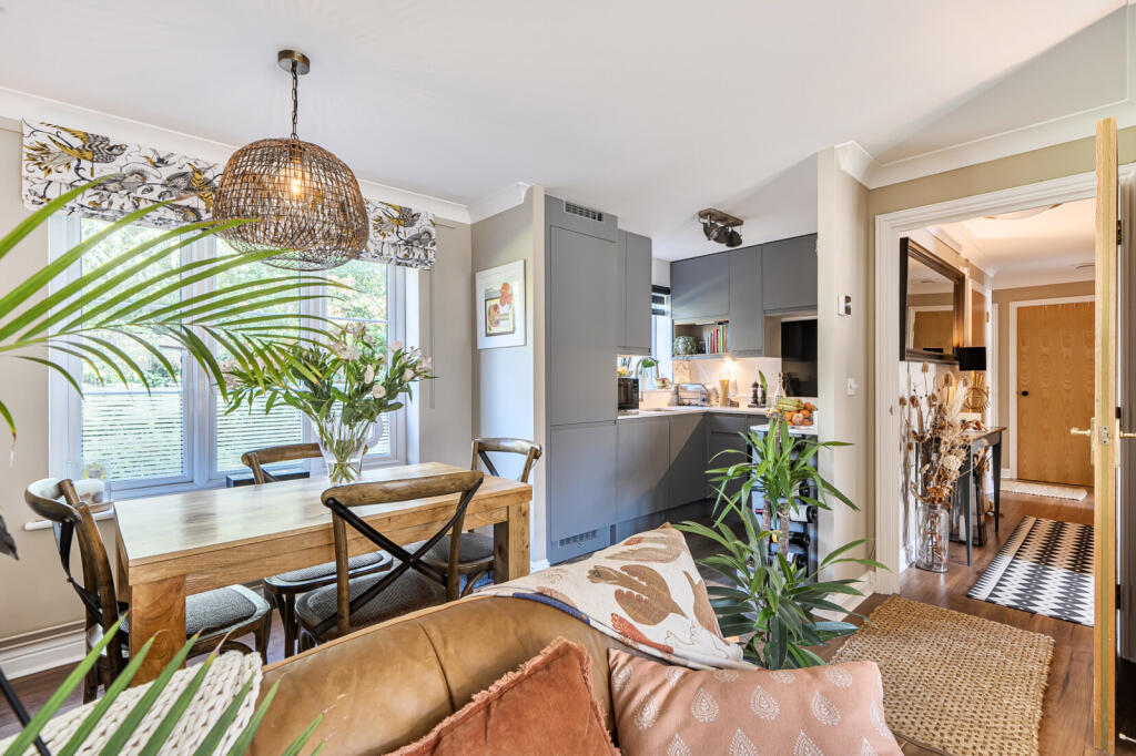 Apartment in Oxford - View 5