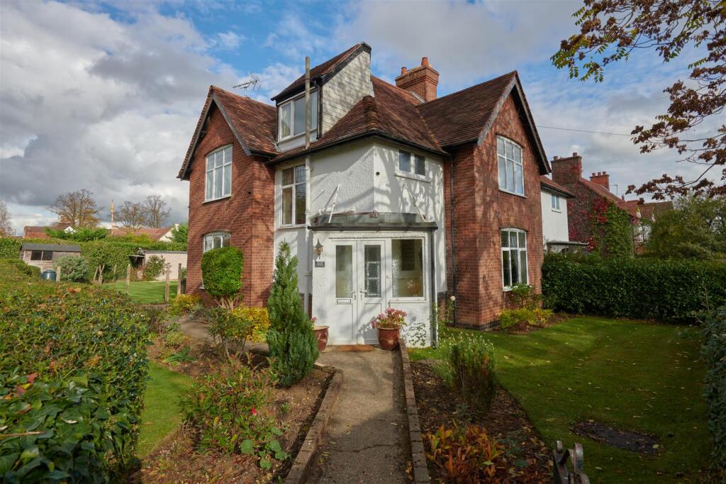 Main image of property: Pixmore Way, Letchworth Garden City