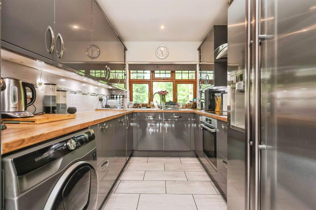 House in Birmingham, Ridgacre - View 6