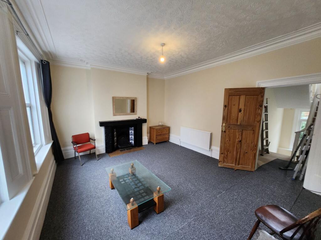 Apartment in London - View 5