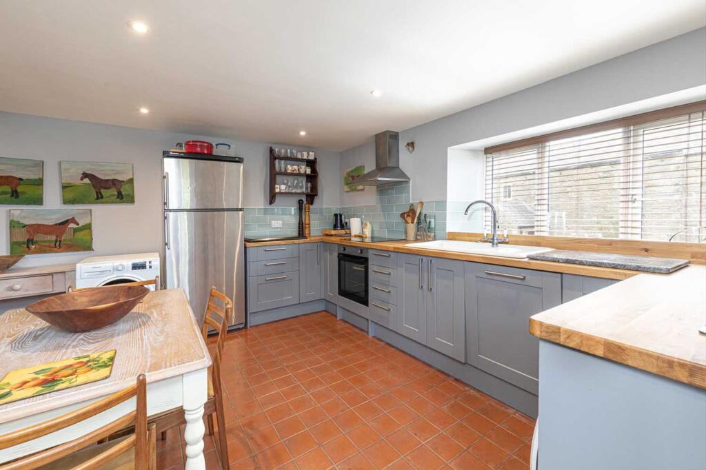 House in Newcastle upon Tyne - View 4