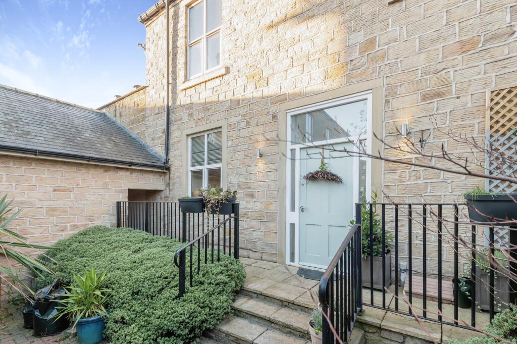 Main image of property: The Coach House, 103 Huddersfield Road, Mirfield, WF14 8BB