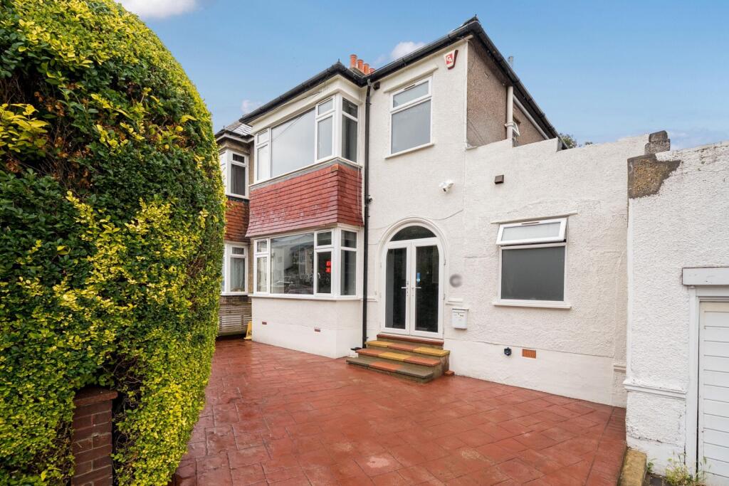 Main image of property: Elsiemaud Road, London