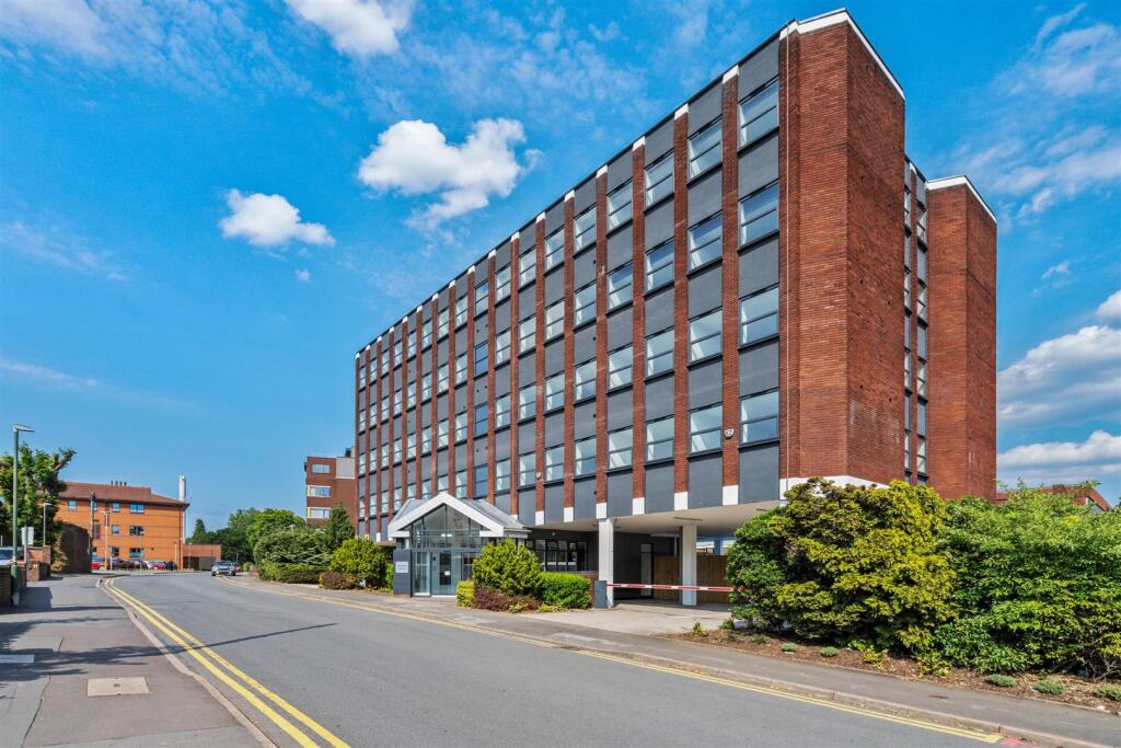 Apt 15, Warwick House, 737 Warwick Road, Solihull