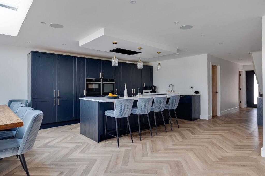 House in Llandudno - View 5