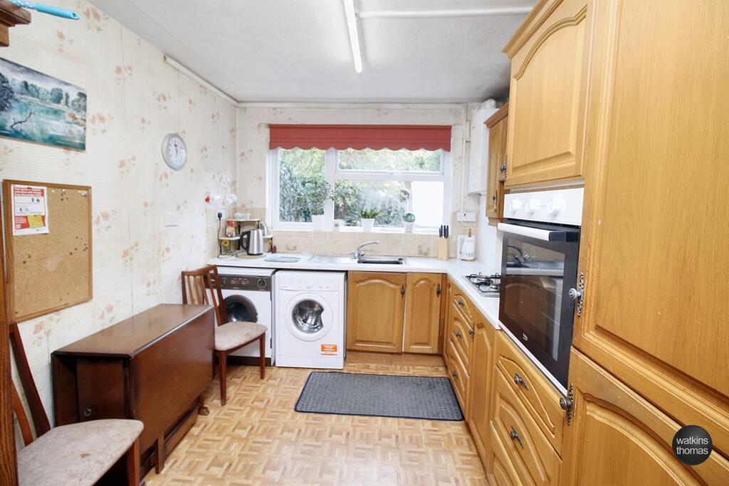 Angela Close, Hampton Park, Hereford, HR1 photo 3