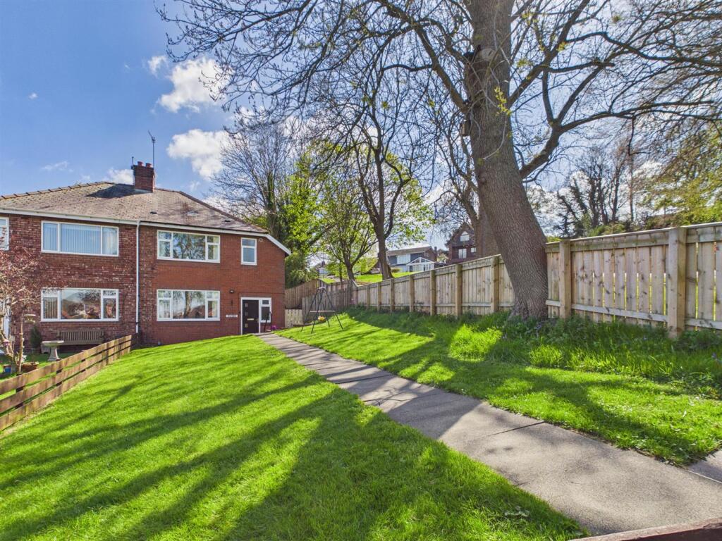 Main image of property: Oak Avenue, Dunston, Gateshead