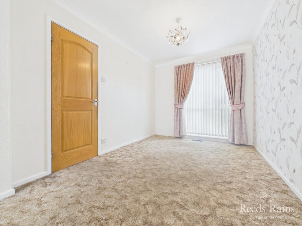 Lindisfarne Road, Newton Hall, Durham, DH1 photo 4