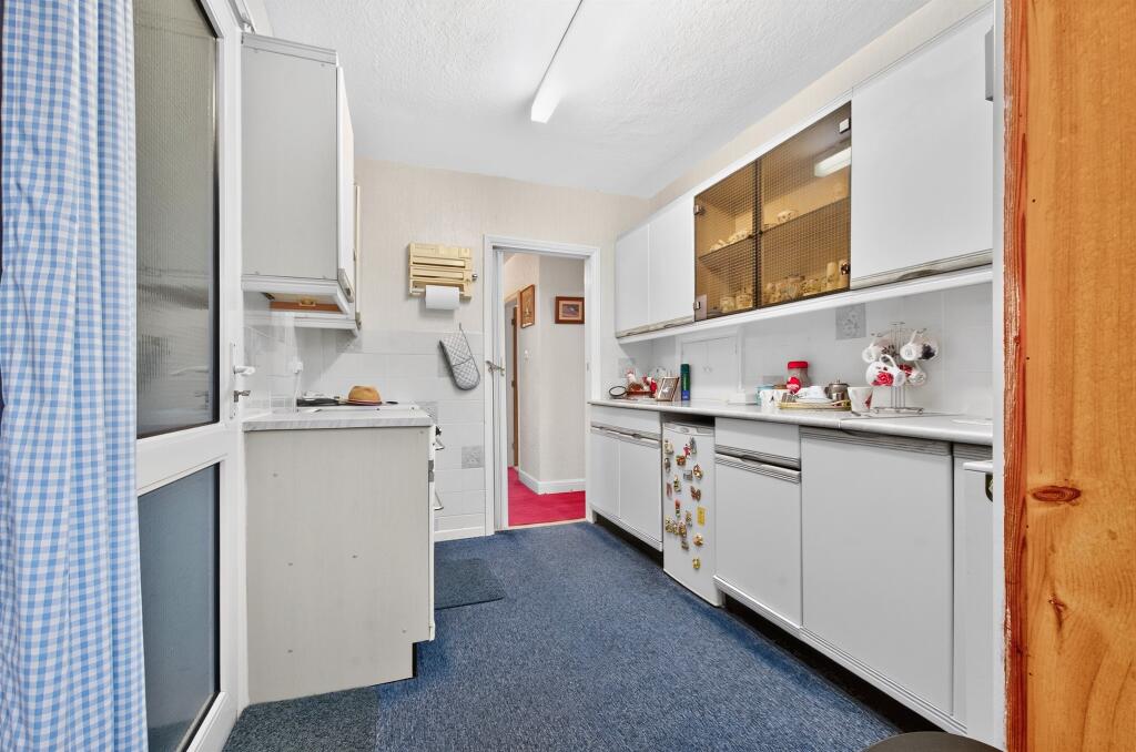House in St Albans - View 3