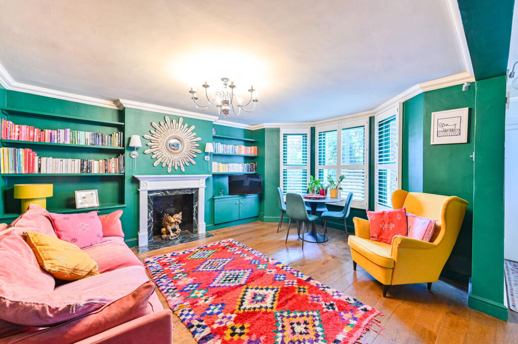 Main image of property: St Stephens Avenue, Shepherd's Bush, London, W12