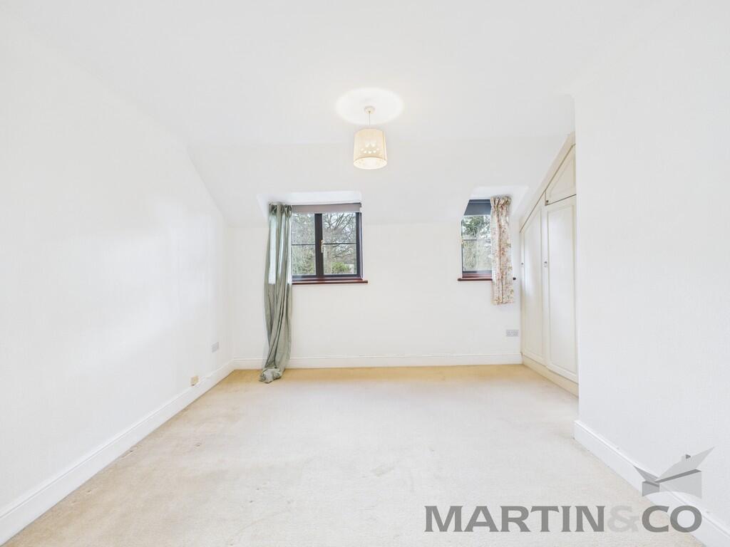 Additional image 11 of Edmond Beaufort Drive, St Albans