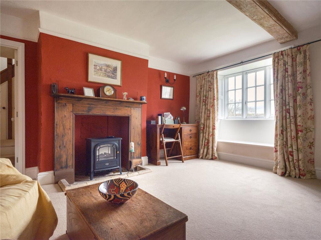 Rotten Row, Wanborough, Swindon, Wiltshire, SN4 photo 4