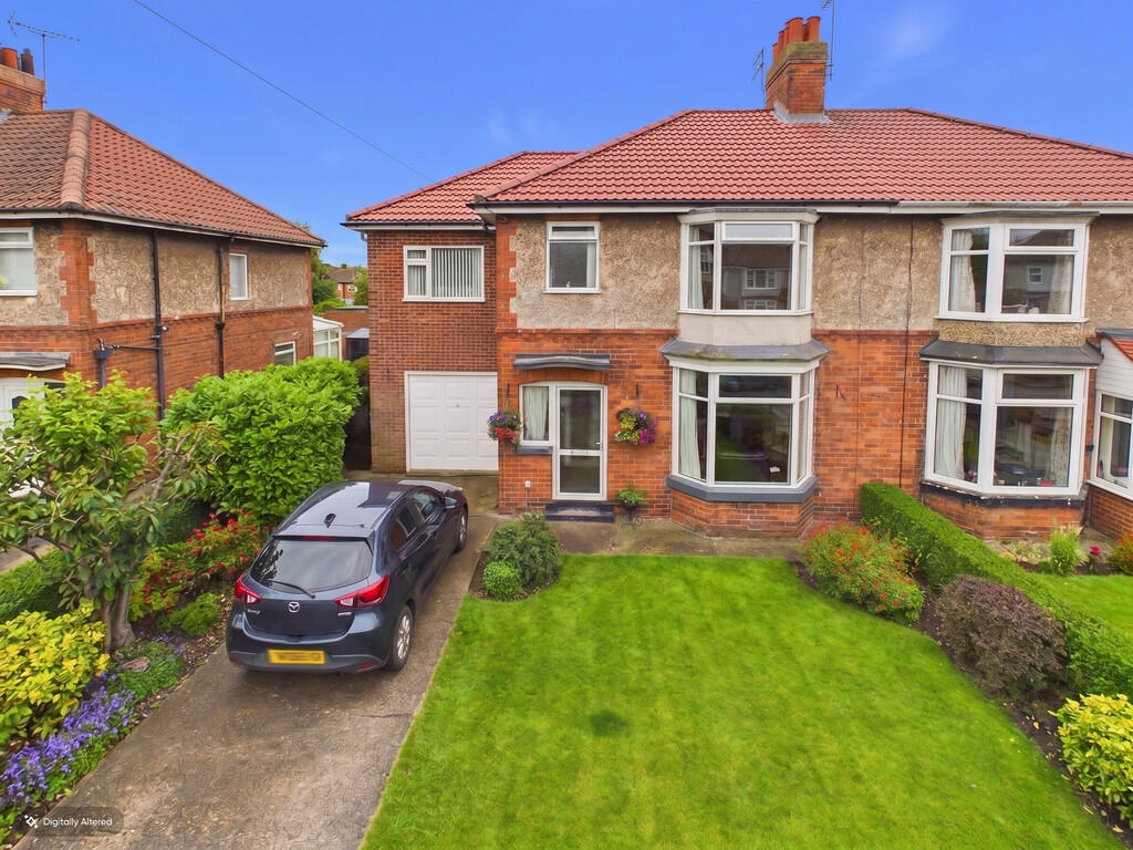4-bed semi-detached on Manorfield Road, Driffield, £295,000