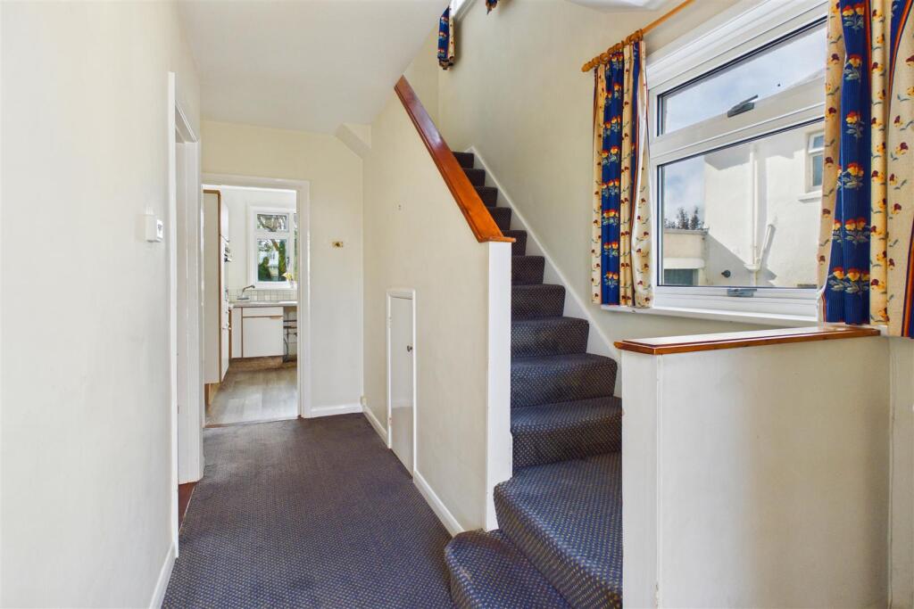 House in Truro - View 5