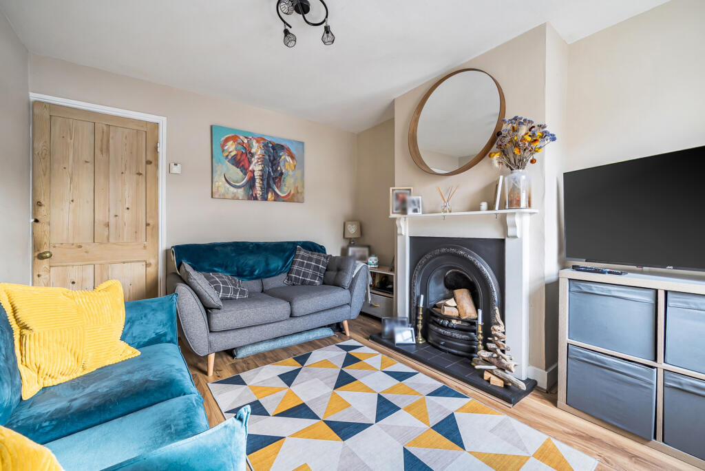 Main image of property: Lansdowne Terrace, The Grove, Twyford, Reading,, RG10