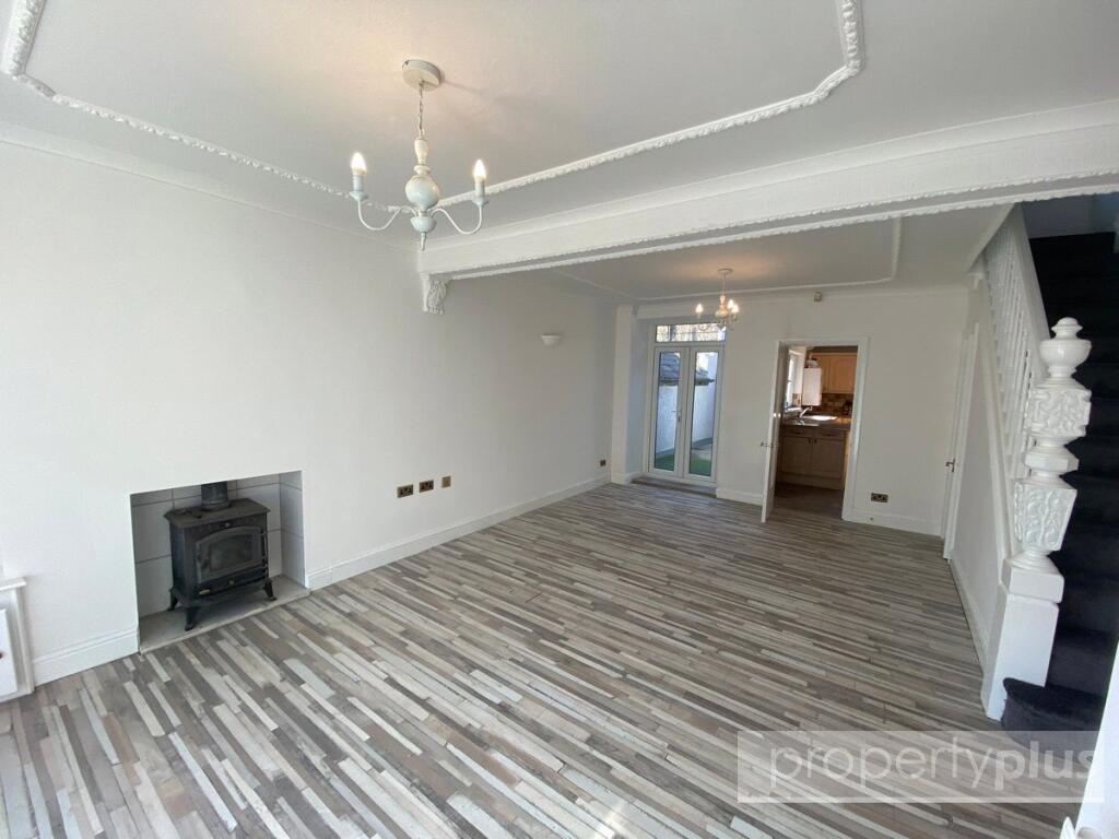 House in Cardiff, Cwm Clydach - View 3