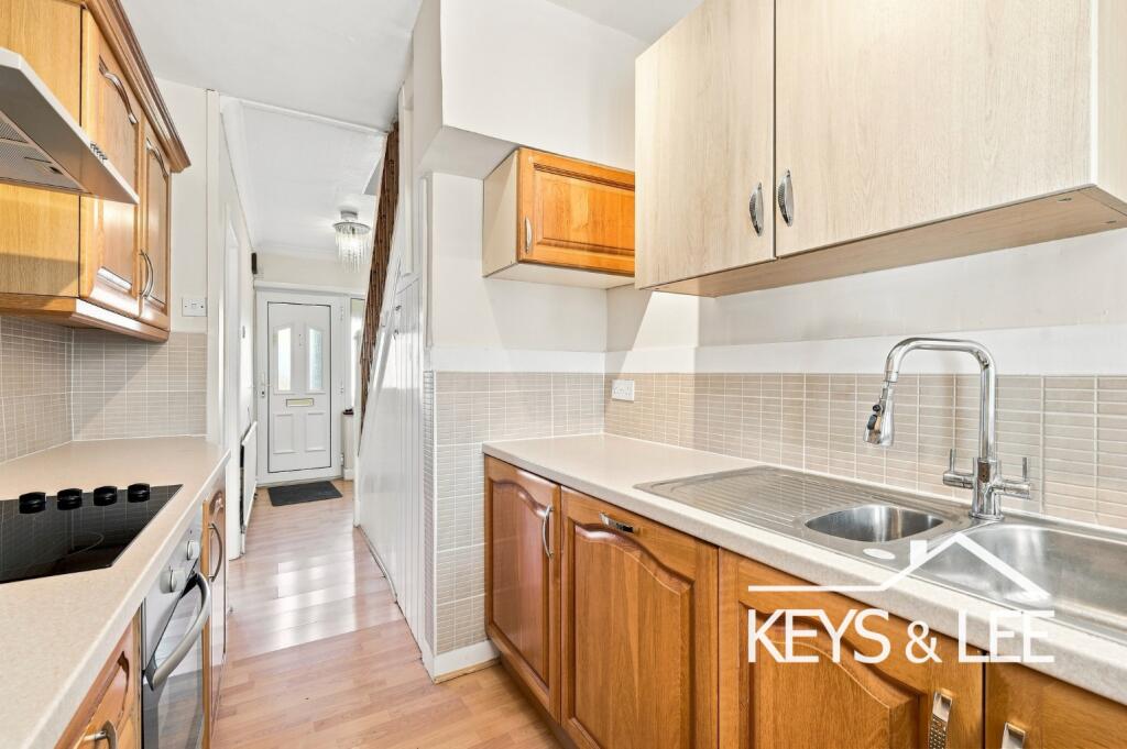 House in London - View 5