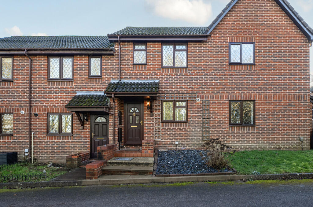 Main image of property: Tamarisk Rise, Wokingham, Berkshire, RG40