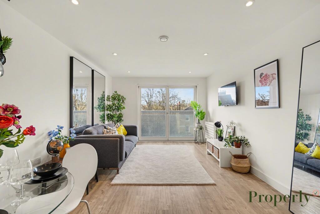 Main image of property: Clapham Road, Typographic Building, SW9