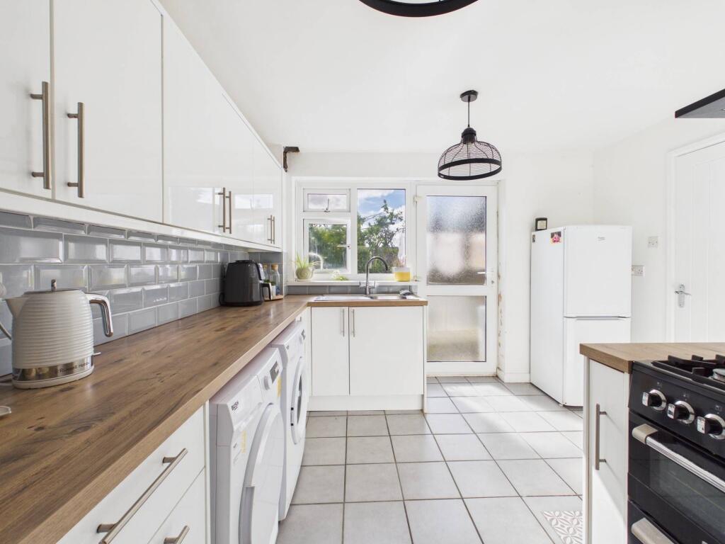 House in Camborne, Tuckingmill - View 2