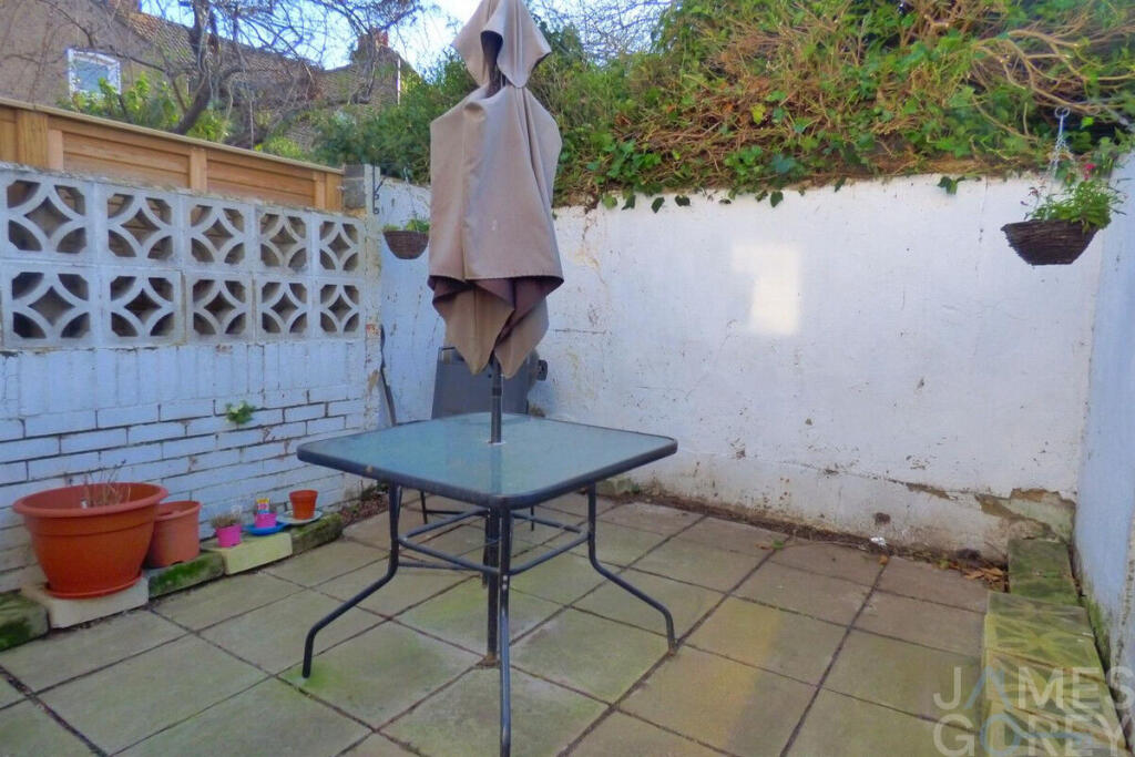 Property photo 11