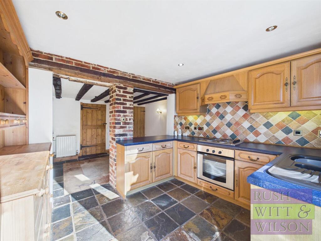 House in Tonbridge - View 4