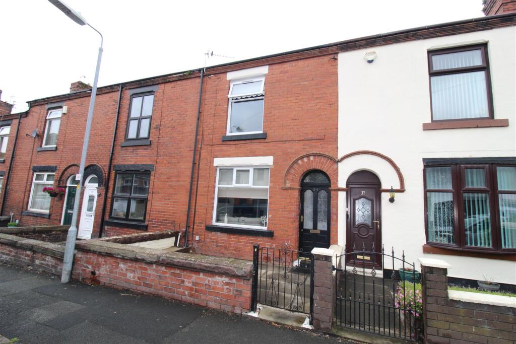 Main image of property: Oxford Road, Lostock, Bolton