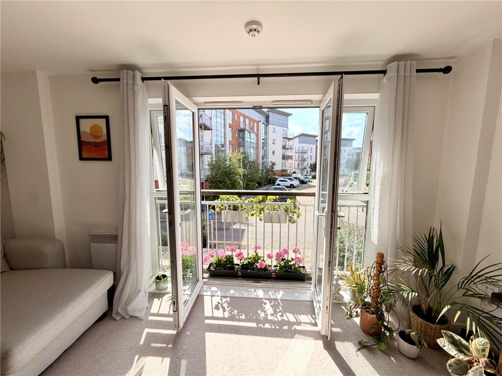 Apartment in Poole - View 4