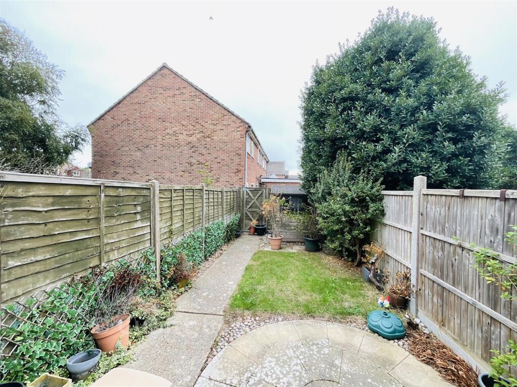 House in Brighton - View 5