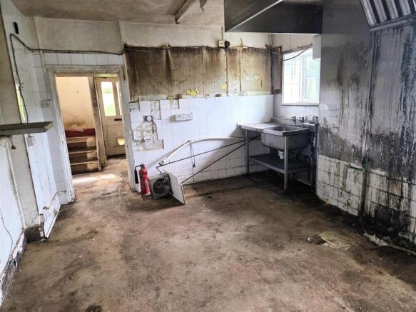 Horse and Groom - Kitchen.jpg
