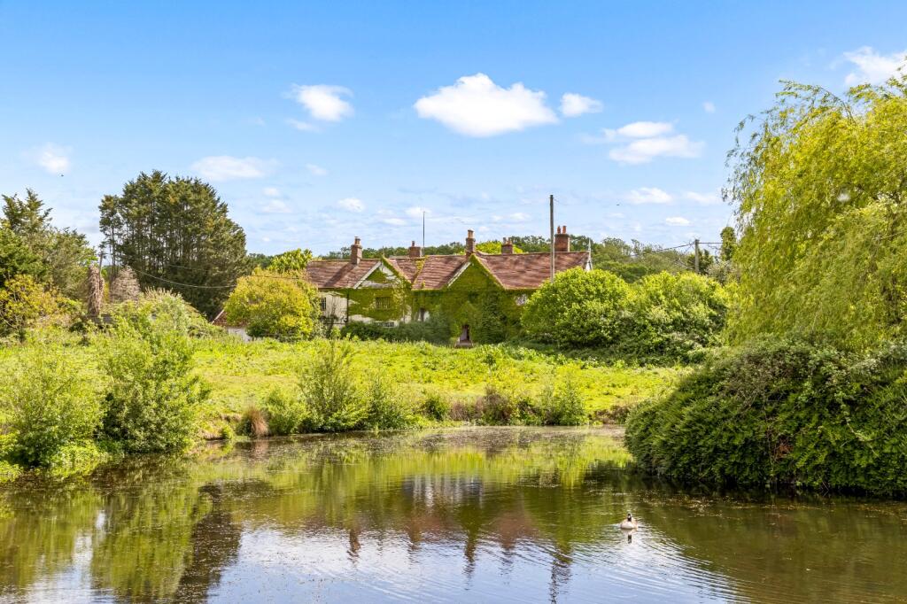 Main image of property: Hempstead Lane, Uckfield, East Sussex, TN22
