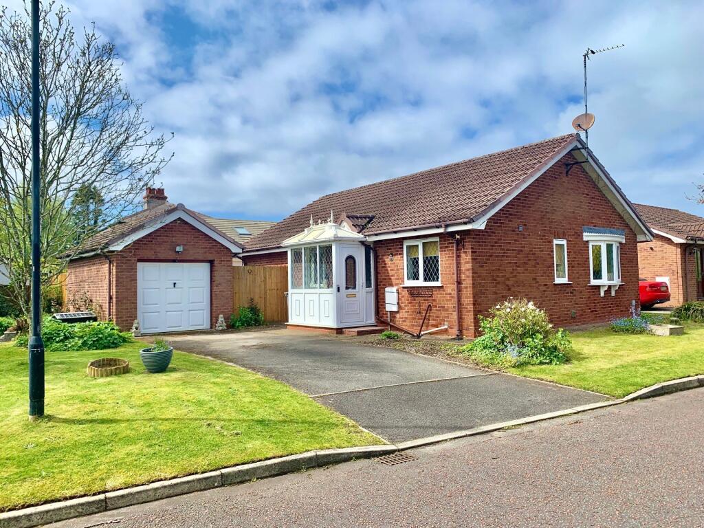 Main image of property: Milton Green, Thingwall, Wirral, CH61