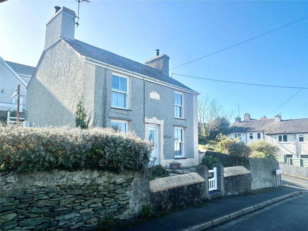 Main image of property: Ednyfed Hill, Amlwch, Isle of Anglesey, LL68