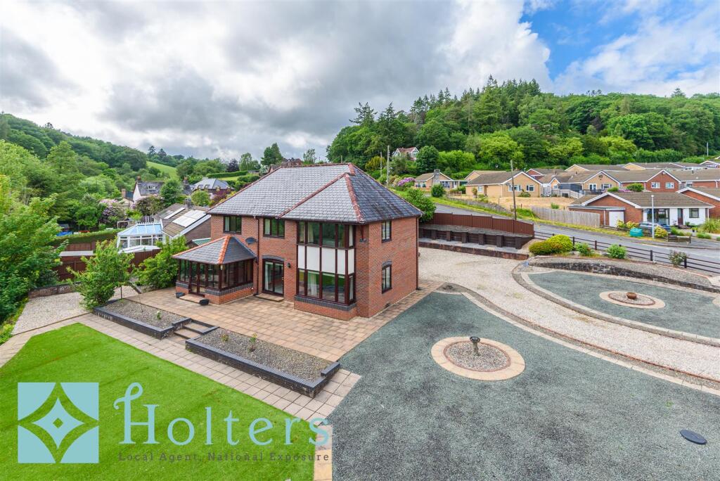 Main image of property: Llys Clywedog, Llanidloes