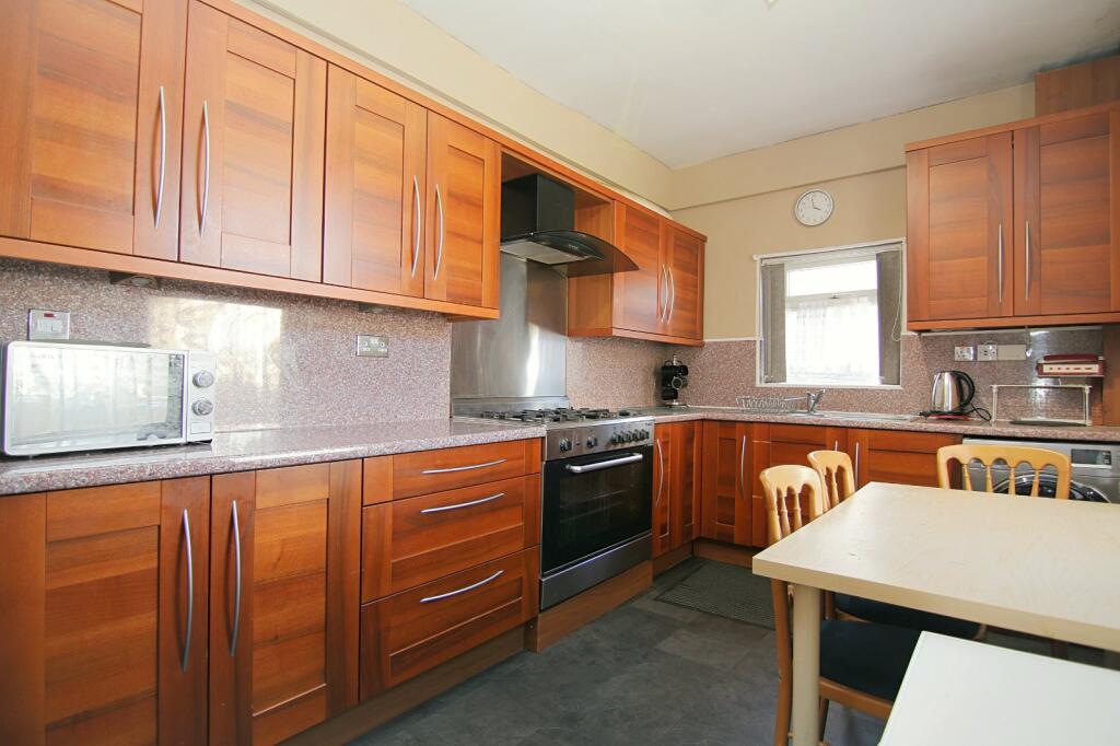 Additional image 4 of Summerseat Place, Great Horton, Bradford, BD7