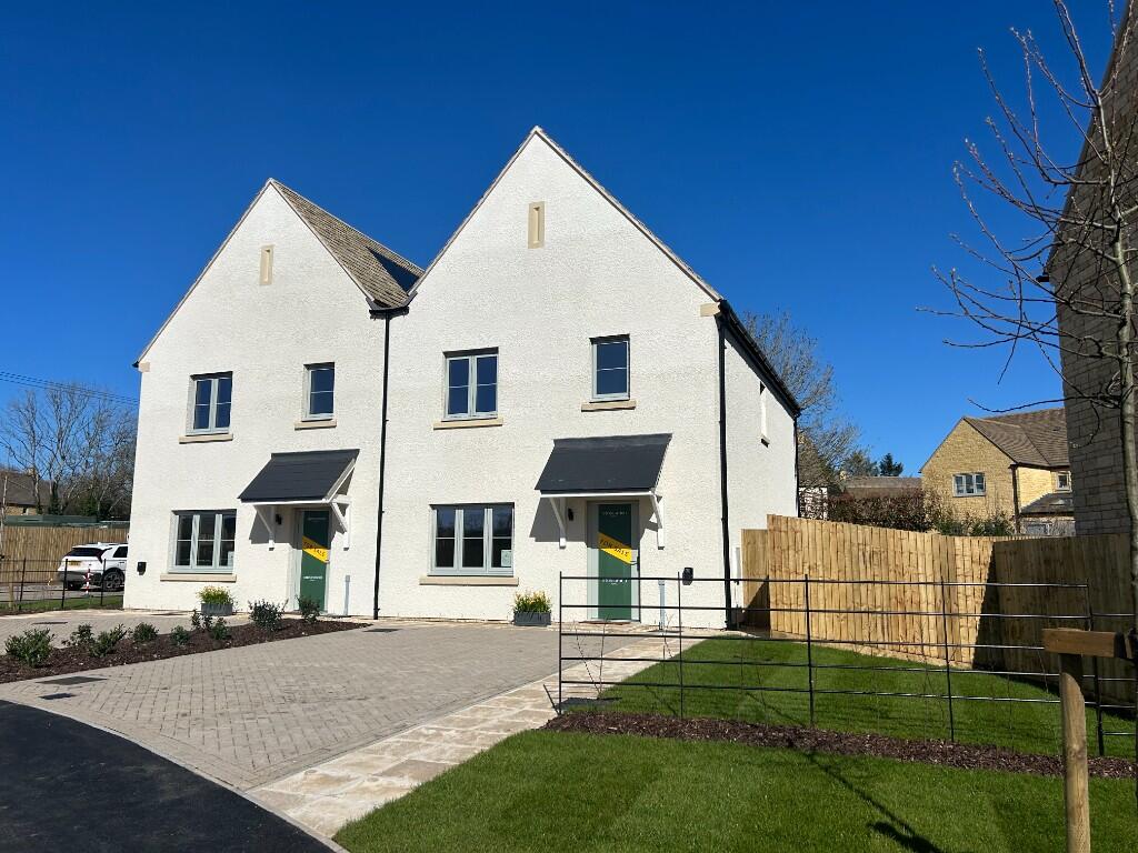 Main image of property: Worwell Rise,
Tetbury,
GL8 8GE