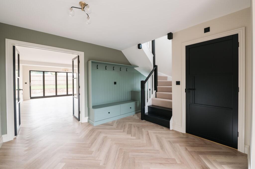 Taylors Lane, Buckden, PE19 photo 4