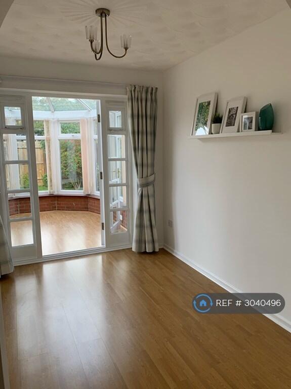 House in Newport - More