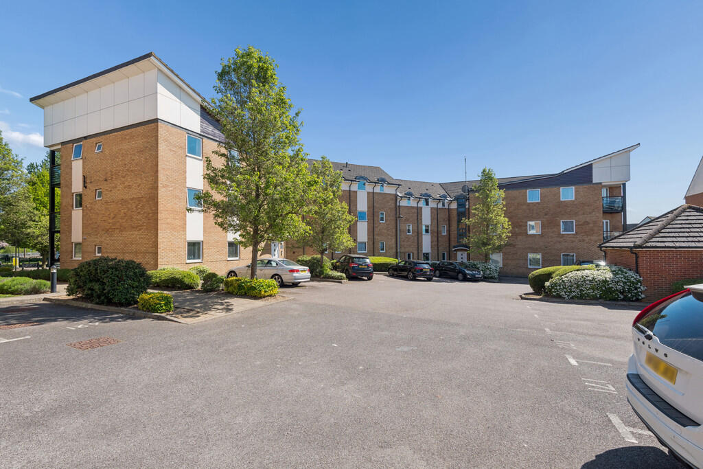 Main image of property: Berwick Place, Welwyn Garden City